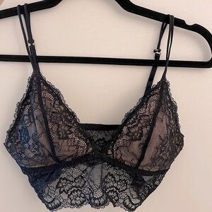 Abercrombie vintage lace bralette